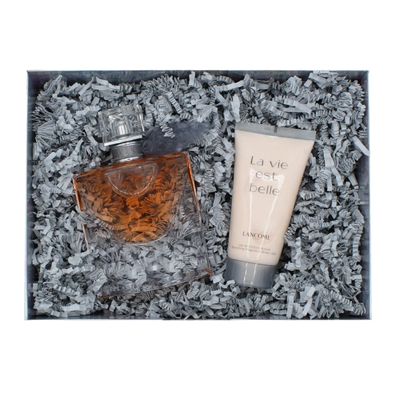 Lancome La Vie Est Belle Perfume & Body Lotion Gift Set 2 Lancome La Vie Est Belle Perfume & Body Lotion Gift Set - Image 2