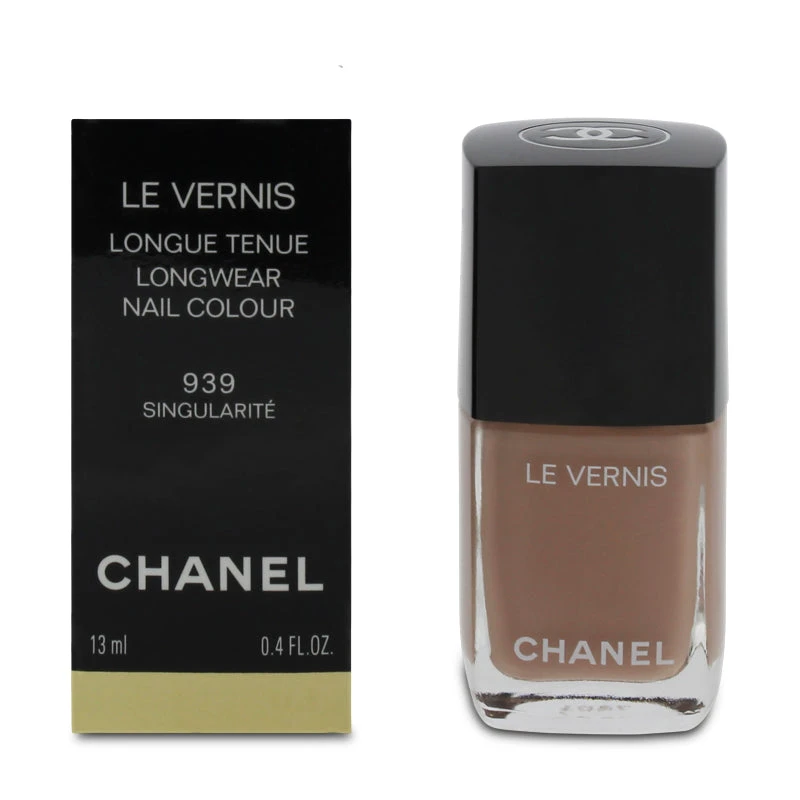 Chanel Le Vernis Nail Polish 939 Singularite Longwear Shine 2 Chanel Le Vernis Nail Polish 939 Singularite Longwear Shine - Image 2