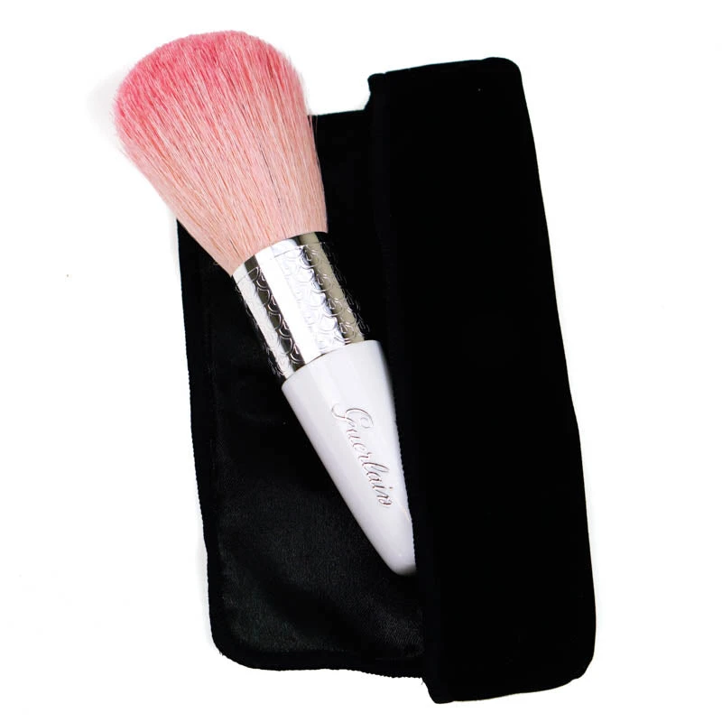 Guerlain Meteorites Makeup Powder Brush 2 Guerlain Meteorites Makeup Powder Brush - Image 2