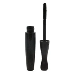 MAC Cool Looks In A Box Makeup Giftset 7 MAC Cool Looks In A Box Makeup Giftset -Hogies Online Shop v1k2guo32rr